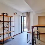 Apartament The Blue And Red *